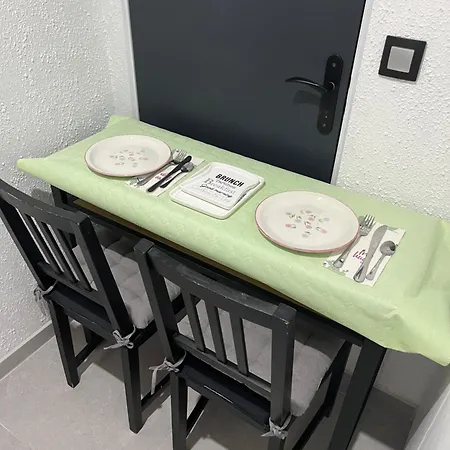 B&B Charmante A Proximite De Paris, Disney, Jeux Olympiques 노아시엘